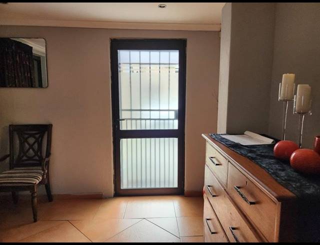4 BEDROOM HOUSE FOR SALE IN SASOLBURG EXT 4